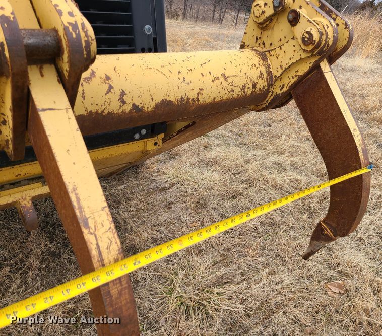 image for item JW9784 2010 Caterpillar 963D  track loader