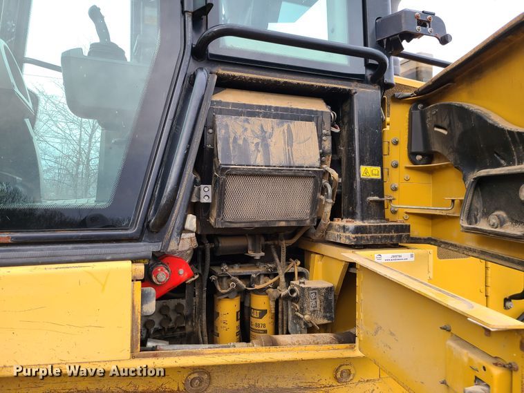 image for item JW9784 2010 Caterpillar 963D  track loader