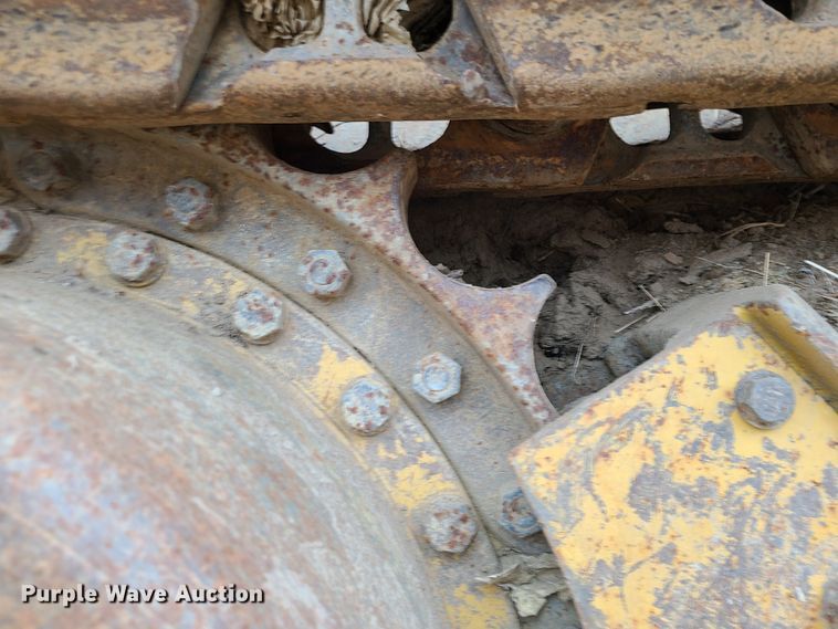 image for item JW9784 2010 Caterpillar 963D  track loader