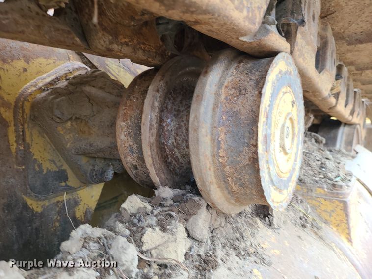 image for item JW9784 2010 Caterpillar 963D  track loader