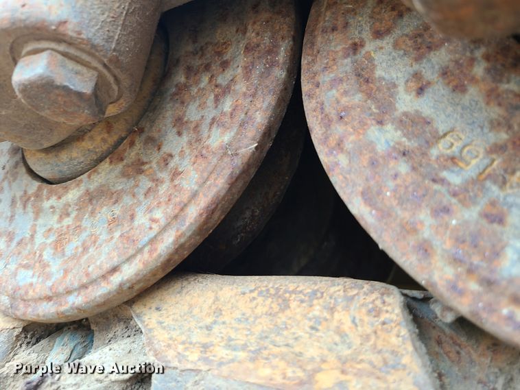 image for item JW9784 2010 Caterpillar 963D  track loader