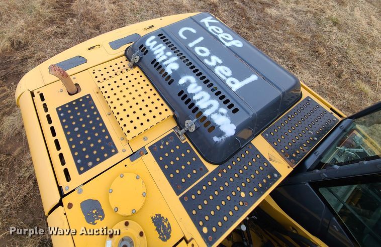 image for item JW9785 2012 John Deere 200D  excavator