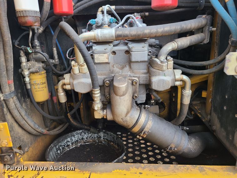 image for item JW9785 2012 John Deere 200D  excavator