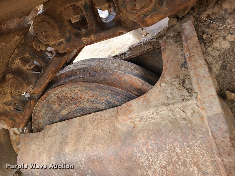 image for item JW9785 2012 John Deere 200D  excavator