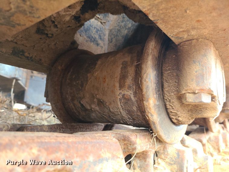 image for item JW9785 2012 John Deere 200D  excavator