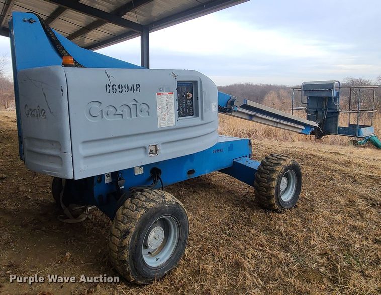 image for item JW9794 2006 Genie S40  boom lift