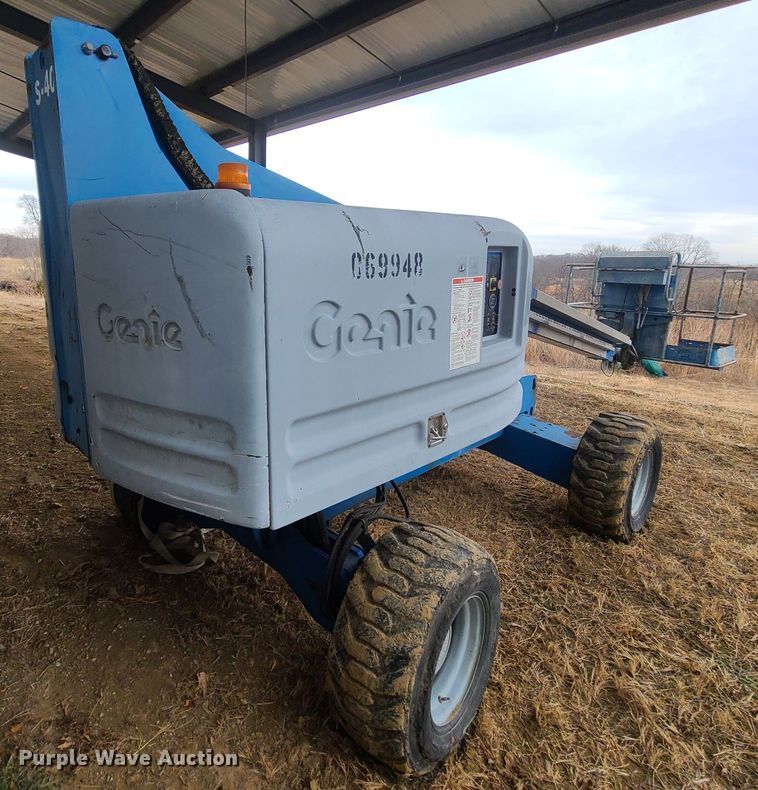 image for item JW9794 2006 Genie S40  boom lift