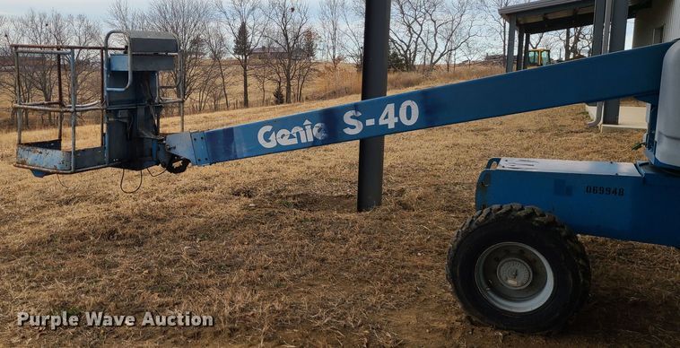 image for item JW9794 2006 Genie S40  boom lift
