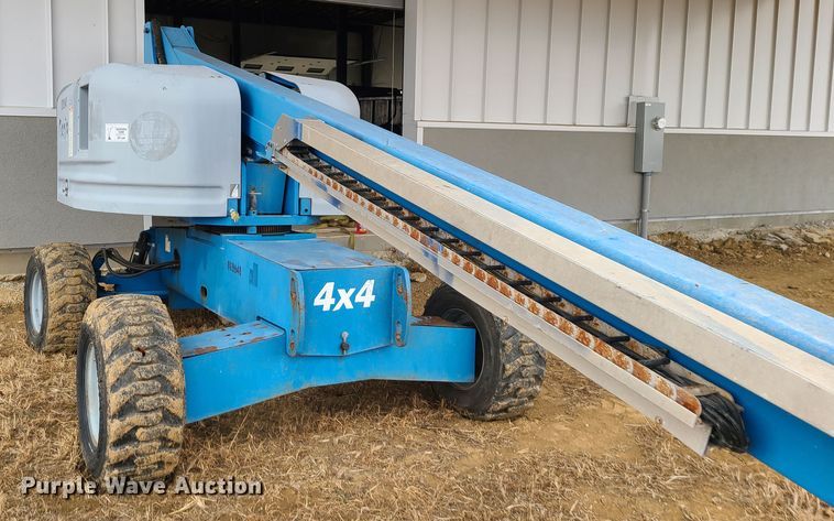 image for item JW9794 2006 Genie S40  boom lift