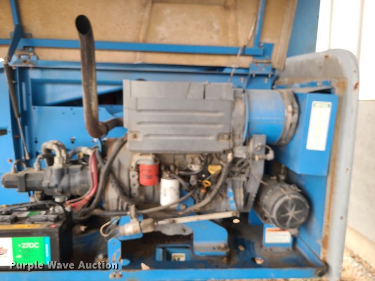 image for item JW9794 2006 Genie S40  boom lift