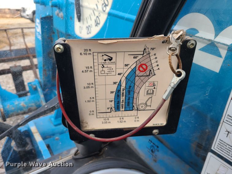 image for item JW9795 2015 Genie GTH-5519  telehandler