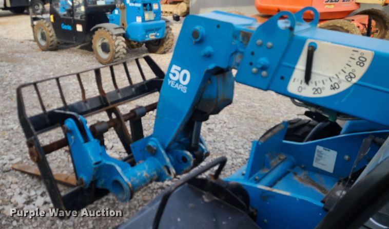 image for item JW9795 2015 Genie GTH-5519  telehandler
