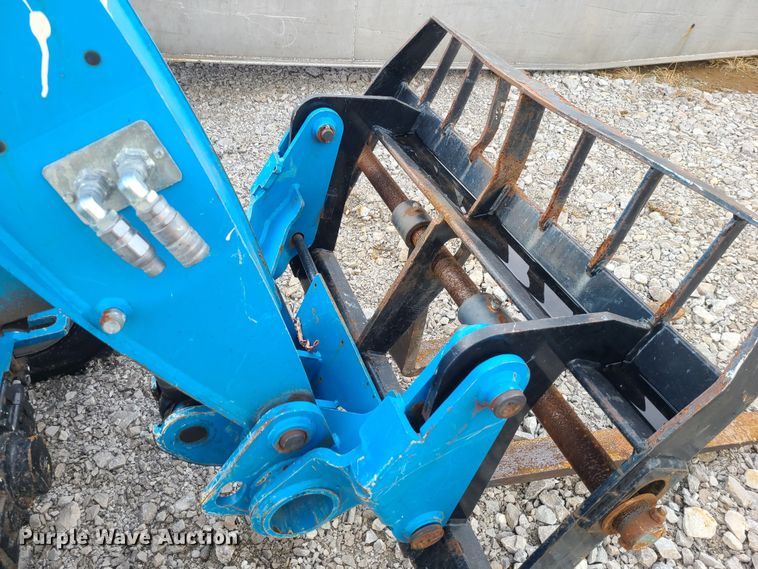 image for item JW9795 2015 Genie GTH-5519  telehandler