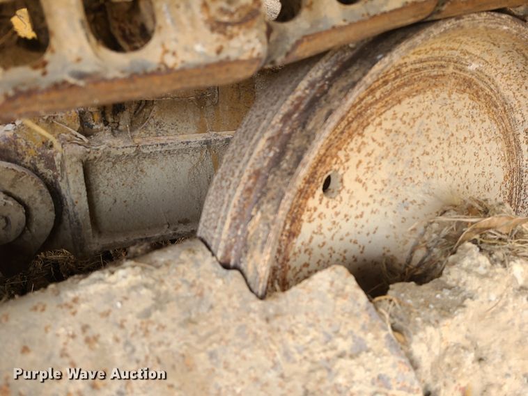 image for item JW9799 2005 Caterpillar D3G LGP  dozer