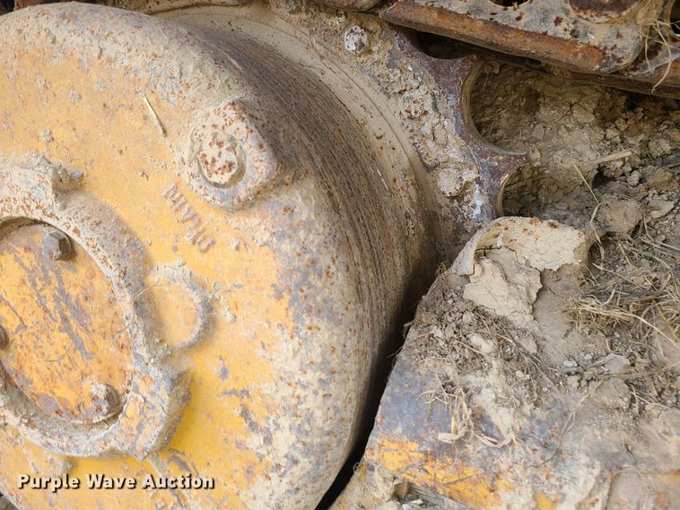 image for item JW9799 2005 Caterpillar D3G LGP  dozer