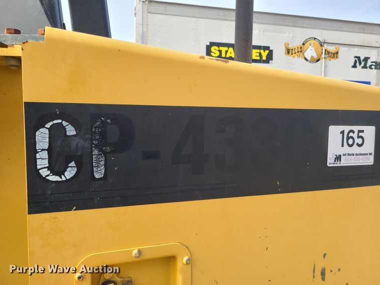 image for item JW9800 1996 Caterpillar CP433C  single drum roller