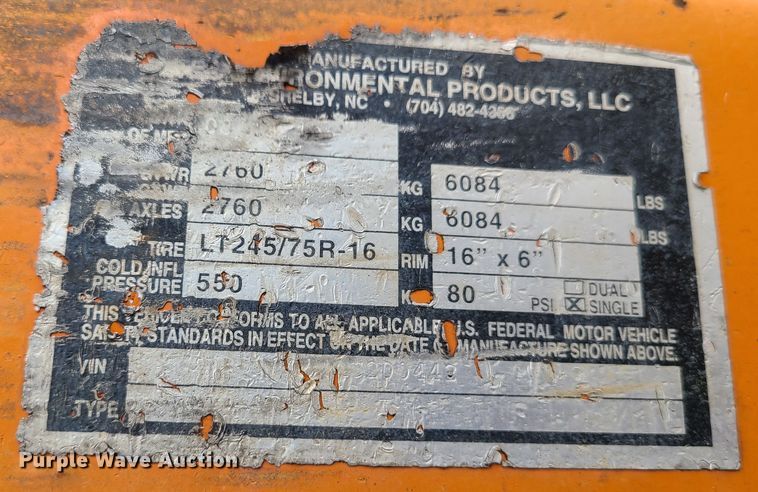 image for item JW9801 2010 Altec CFD1217  wood chipper