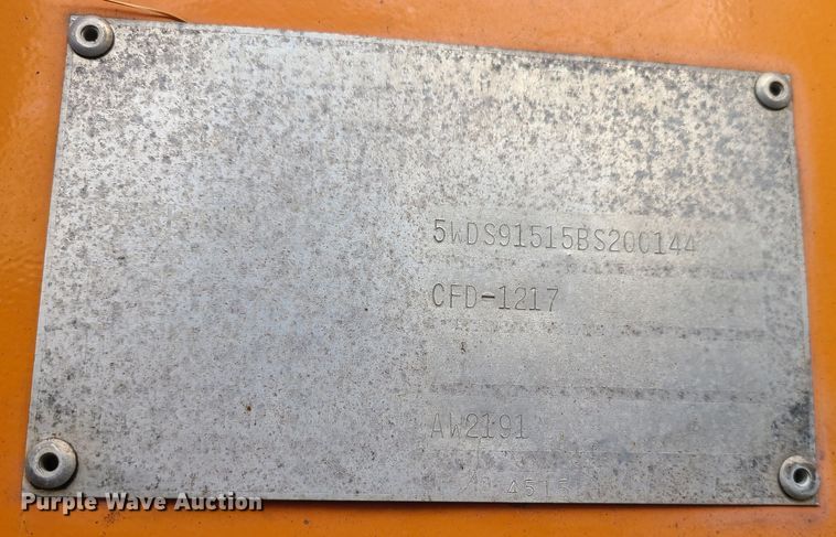 image for item JW9802 2011 Altec CFD1217  wood chipper