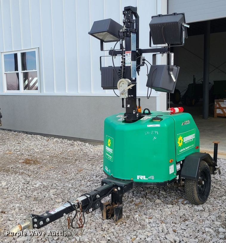 Terex RL4 light plant in Dearborn, MO | Item JW9803 sold | Purple Wave