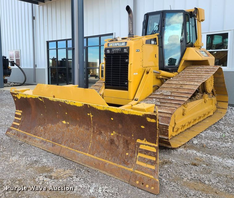 image for item JW9804 2012 Caterpillar D6N LGP  dozer
