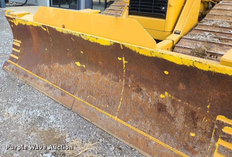 image for item JW9804 2012 Caterpillar D6N LGP  dozer