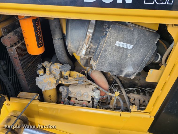image for item JW9804 2012 Caterpillar D6N LGP  dozer