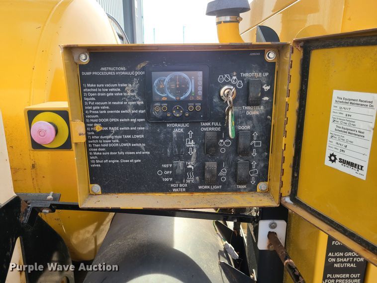 image for item JW9805 2015 Vermeer VX50-800  vacuum excavator