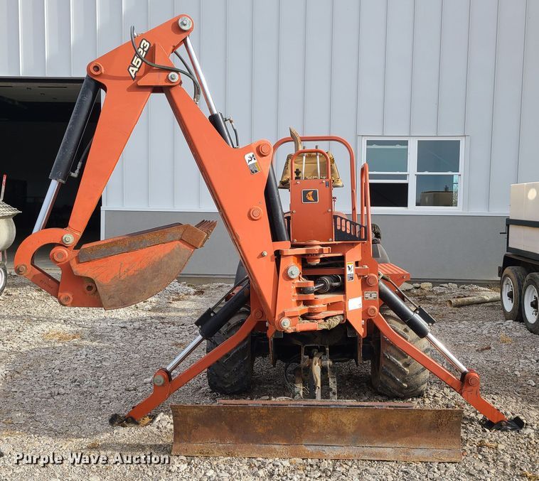image for item JW9806 2005 Ditch Witch RT55H  trencher