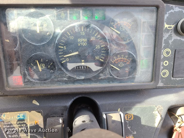 image for item JW9806 2005 Ditch Witch RT55H  trencher