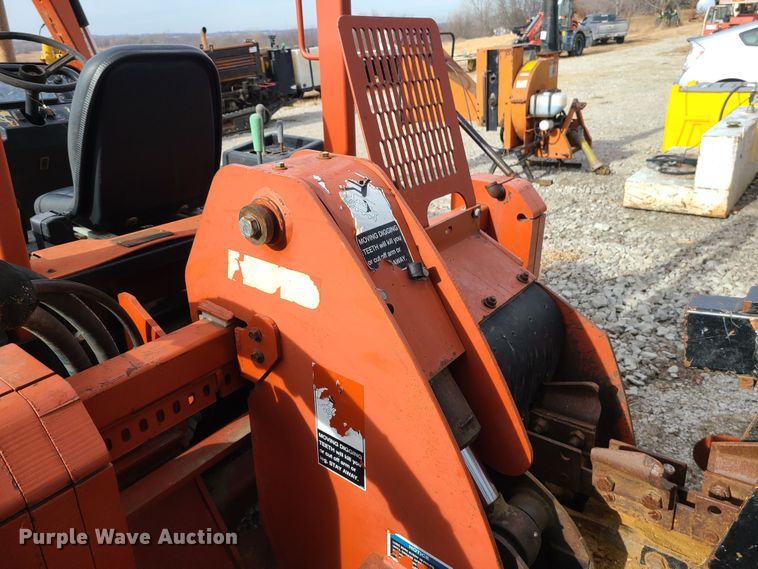 image for item JW9806 2005 Ditch Witch RT55H  trencher
