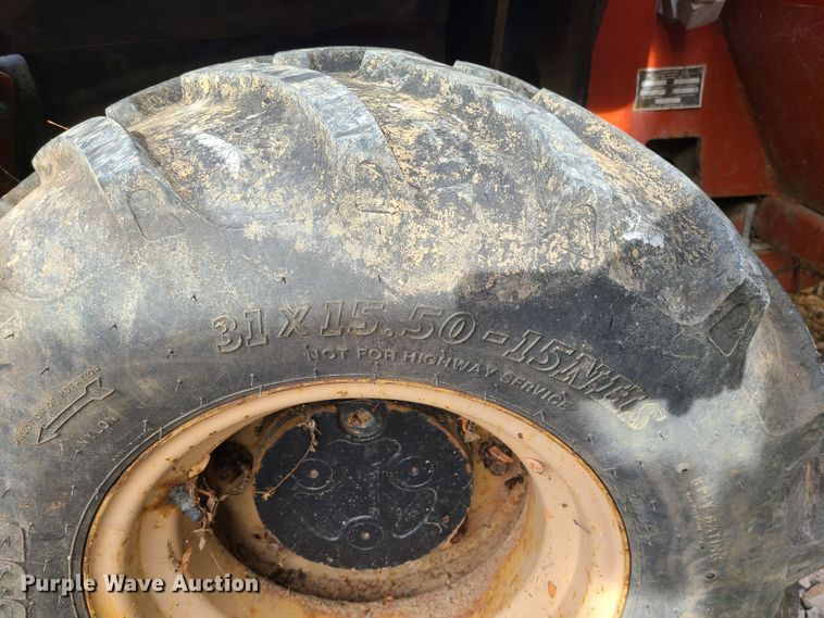 image for item JW9806 2005 Ditch Witch RT55H  trencher