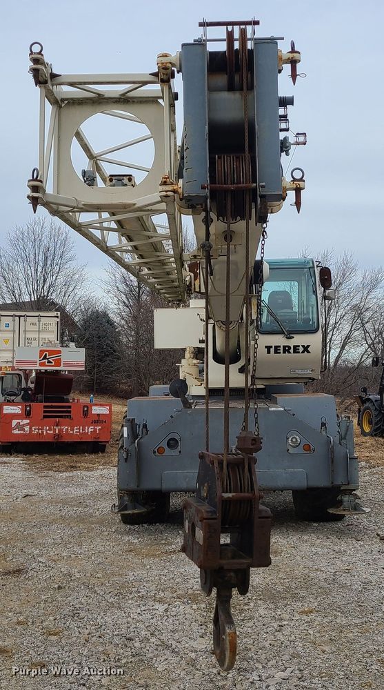image for item JW9817 2001 Terex RT230  crane