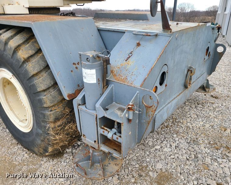 image for item JW9817 2001 Terex RT230  crane