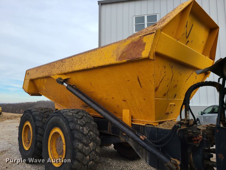 image for item JW9818 2006 JCB 722  haul truck