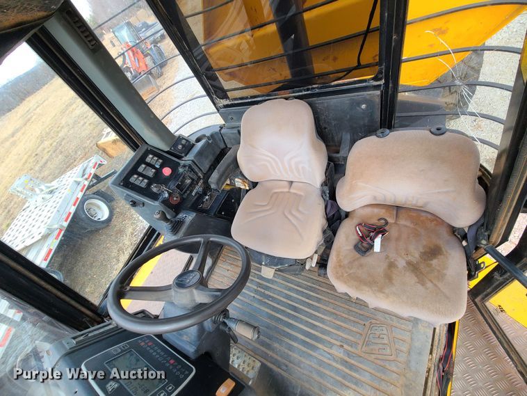 image for item JW9818 2006 JCB 722  haul truck