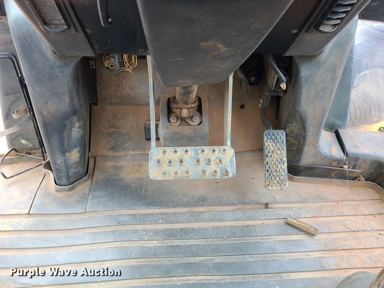 image for item JW9818 2006 JCB 722  haul truck