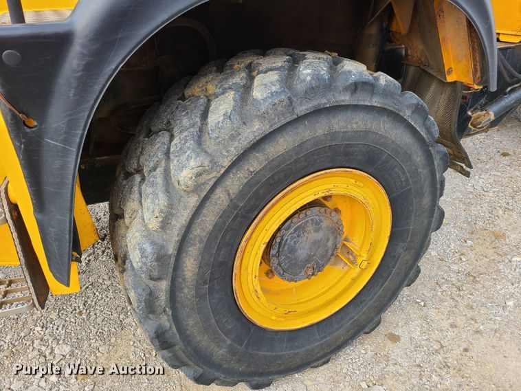 image for item JW9818 2006 JCB 722  haul truck