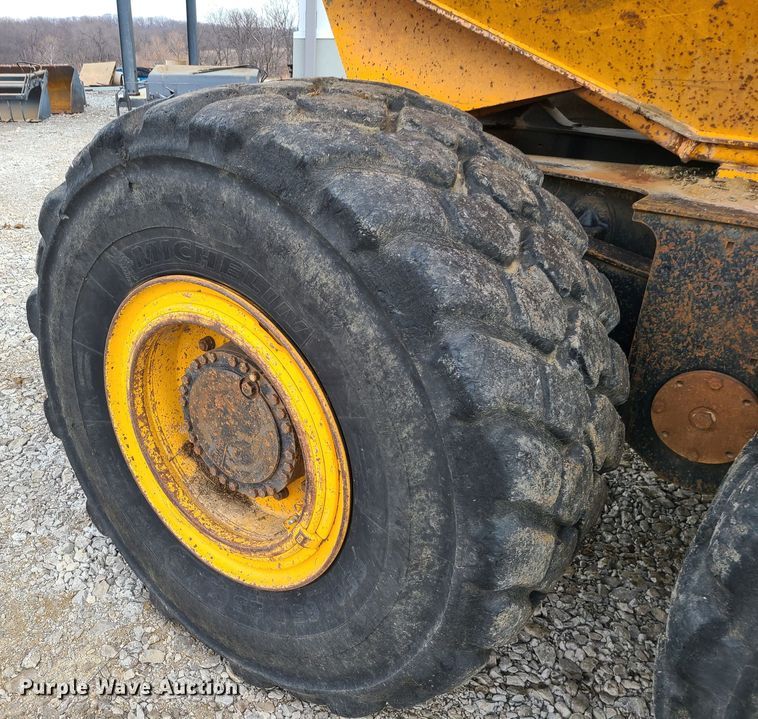 image for item JW9818 2006 JCB 722  haul truck