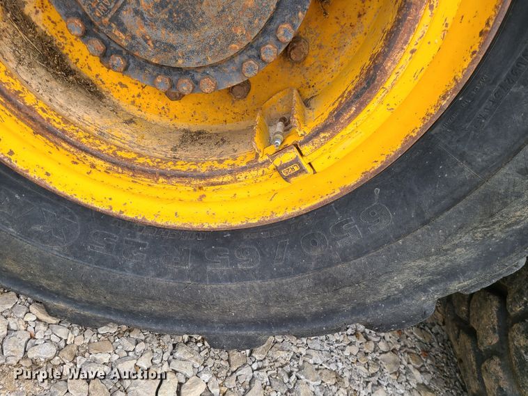 image for item JW9818 2006 JCB 722  haul truck