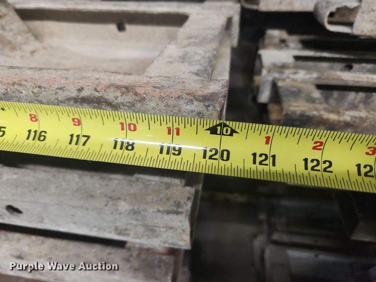 image for item KT9466 (14) 10' L x 10" W concrete forms