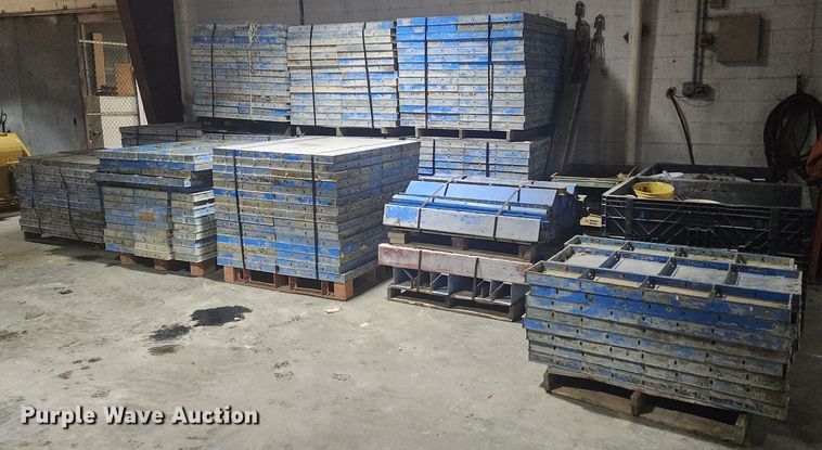 image for item KT9470 Symons  concrete forms