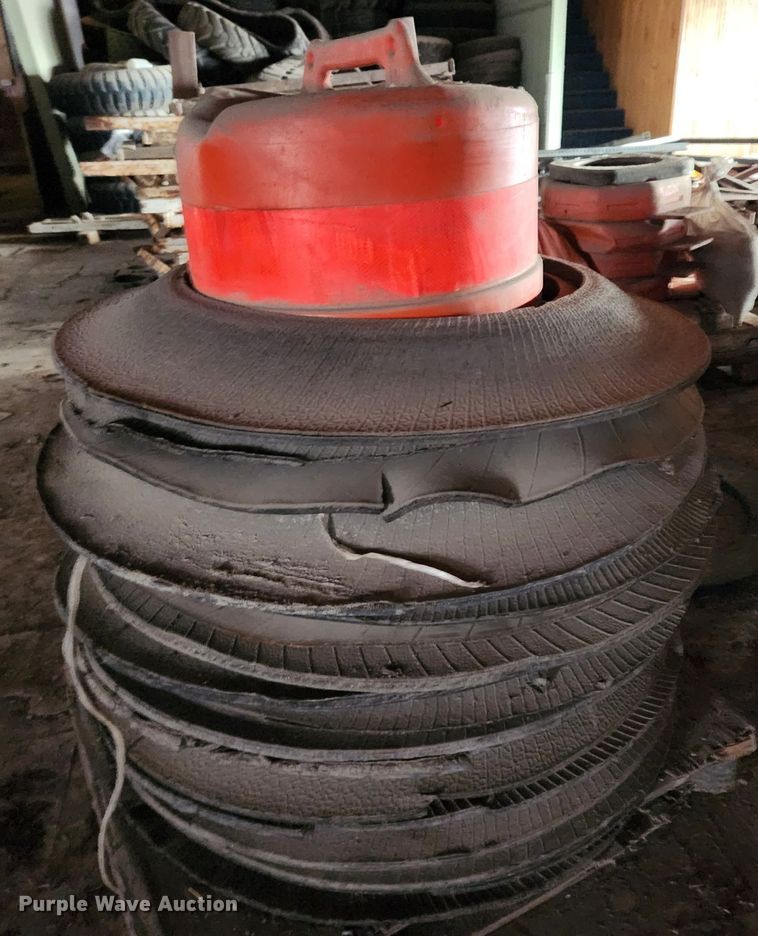 image for item KT9481 Road safety equipment