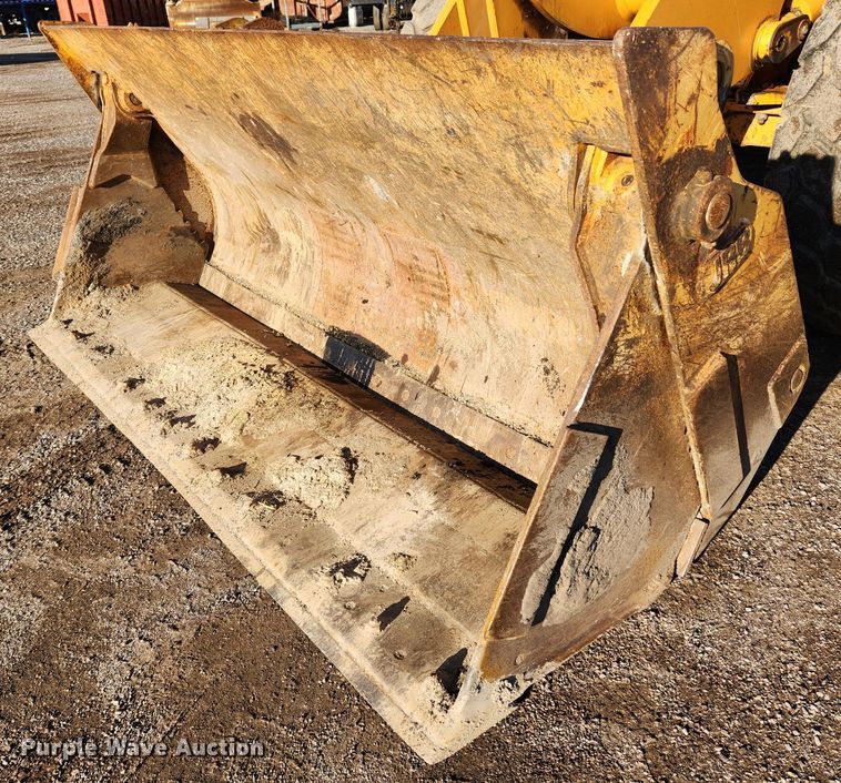 image for item KT9486 2011 Case 621E XR  wheel loader