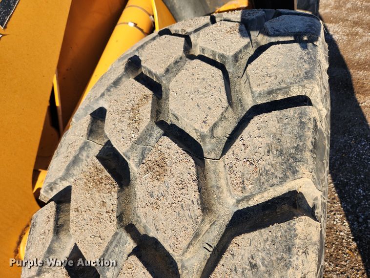 image for item KT9486 2011 Case 621E XR  wheel loader