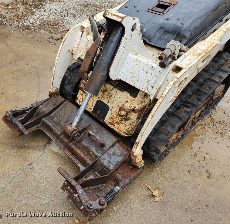 image for item KT9522 2012 Bobcat MT52  compact utility loader