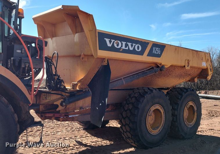 image for item LA9303 2015 Volvo A25G  haul truck