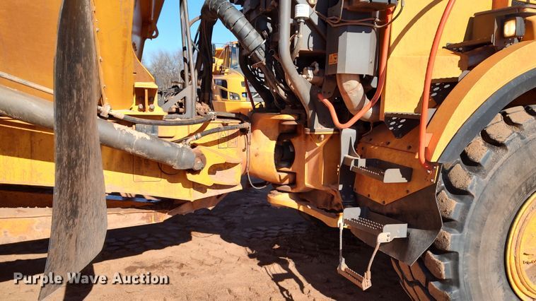 image for item LA9303 2015 Volvo A25G  haul truck