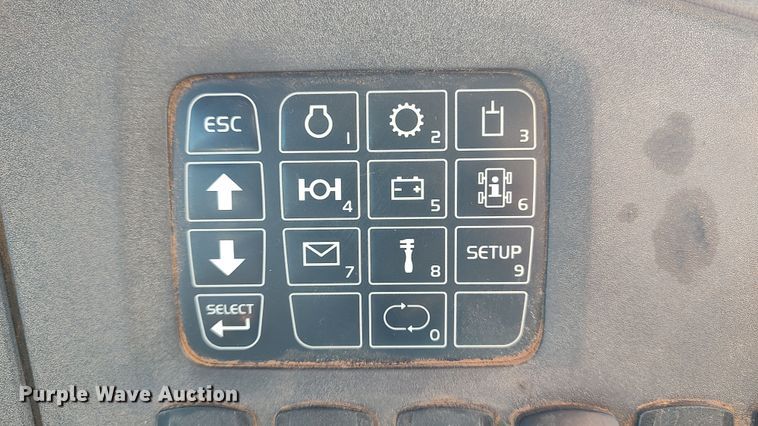 image for item LA9303 2015 Volvo A25G  haul truck