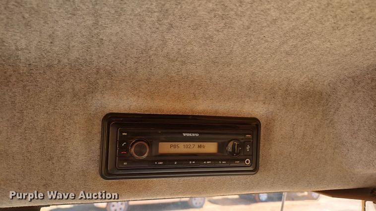 image for item LA9303 2015 Volvo A25G  haul truck