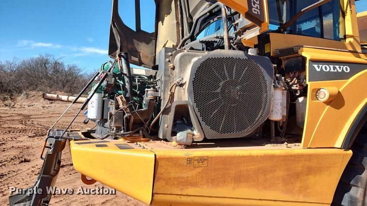 image for item LA9303 2015 Volvo A25G  haul truck